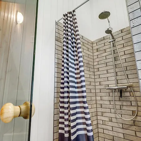 Nice Home In Nordborg With Kitchen *