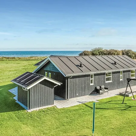 Holiday home Three-bedroom In Nordborg