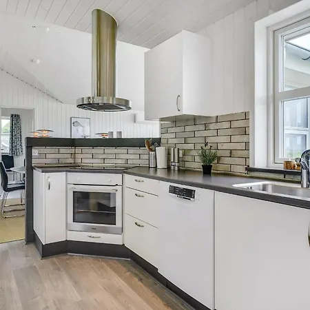 Nice Home In Nordborg With Kitchen Casa vacanze