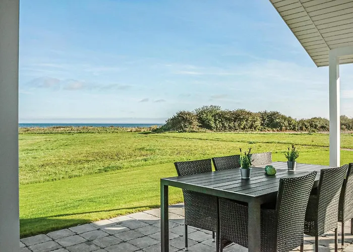 Three-bedroom In Дом отдыха Норборг