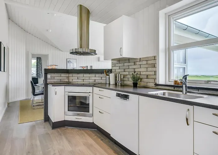 Three-bedroom In Дом отдыха